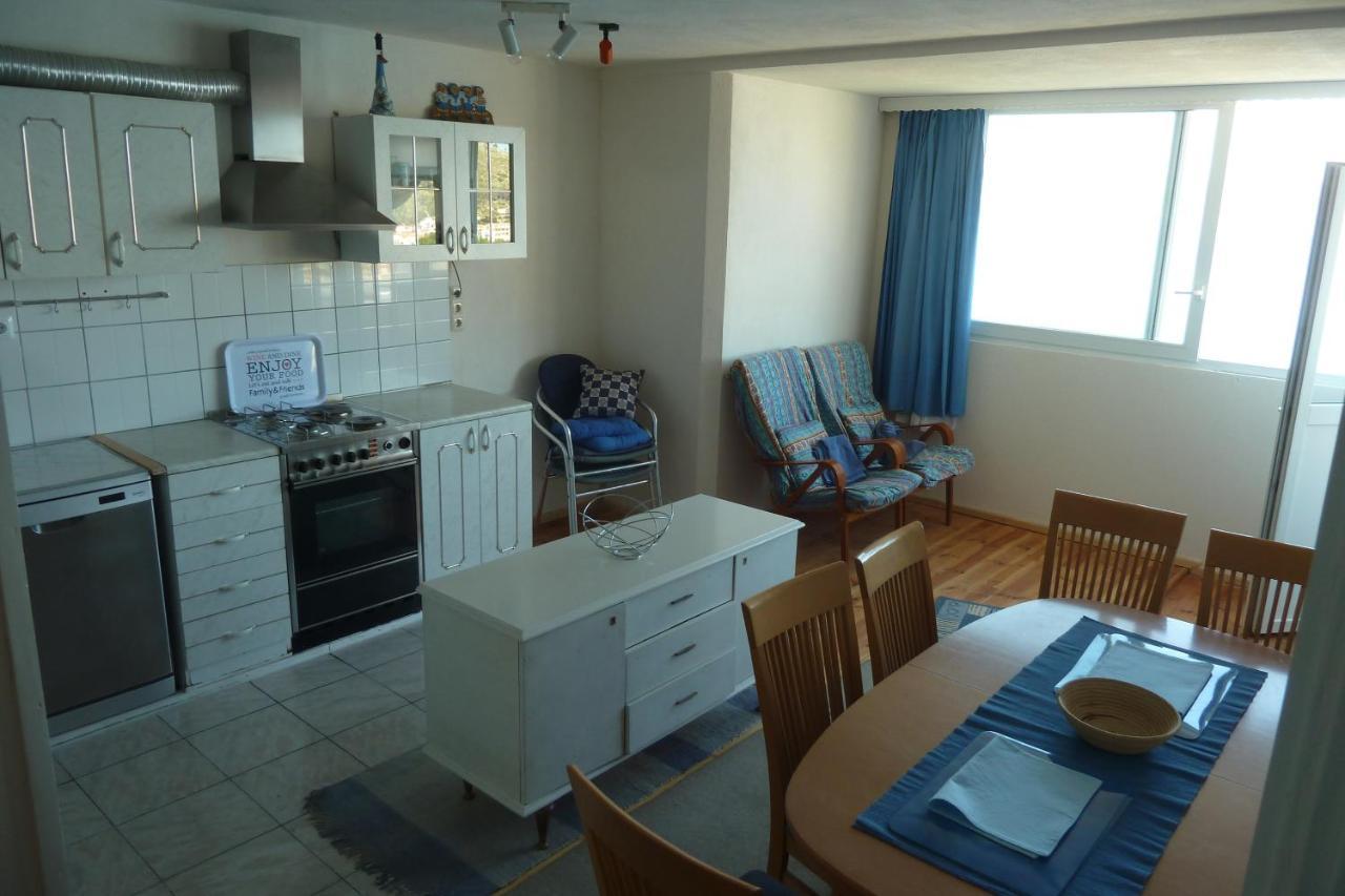 Apartments By The Sea Omis - 15485 Exterior photo